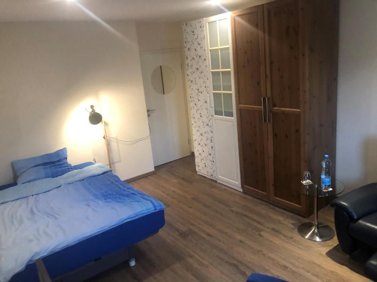 Calm Spacy Room, Own Modern Bath, Near Center, To 1 Person Or A Couple - Not Suitable For Craftsmen, Not Accepted - Privatly Rented Nuremberg Bagian luar foto